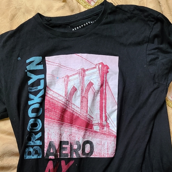 Aeropostale Black Graphic Tee - Picture 1 of 1
